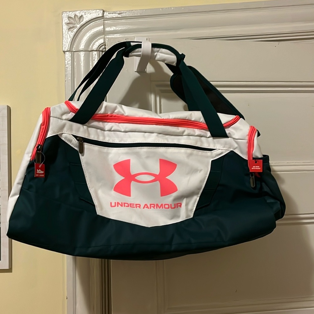 New with tags Under Armour Duffle Gym Bag